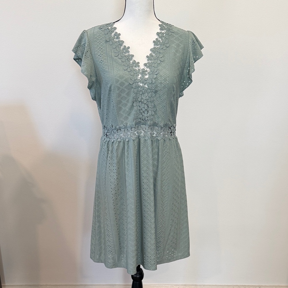 CUPSHE Sage Green Eyelet Mini Dress Size Large - Picture 2 of 14